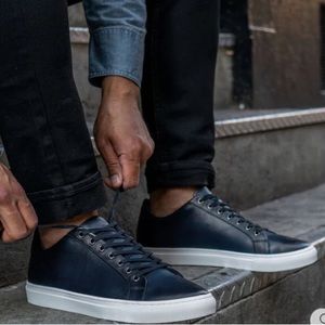 Vince Leather Navy Lace Up Comfort Sneaker Shoes 7.5